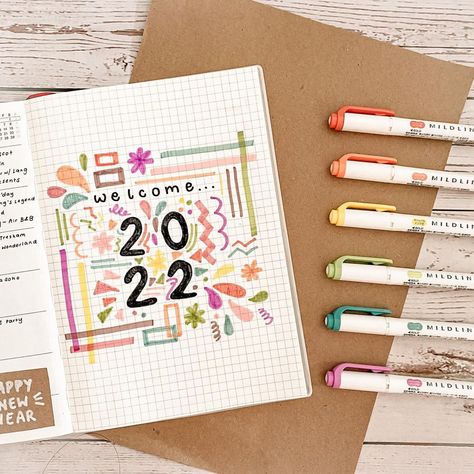 Colorful Bujo Theme, Colorful Journal Ideas, Colourful Journal, 2024 Journal, Bullet Journal Ideas Templates, Creating A Bullet Journal, Bullet Journal Paper, Bullet Journal Aesthetic, Bullet Journal Diy