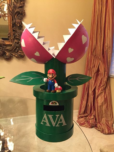 Valentine Box - Mario Snapper Plant Made from 2 circle boxes and 2 half circle foam pieces from Hobby Lobby. Mario Plant, Girls Valentines Boxes, Diy Valentines Box, Valentine Boxes For School, Kids Valentine Boxes, Valentine Card Box, Valentines Box, Valentines Day Ideas, Valentine Mailbox