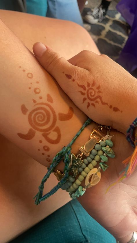 Henne Tattoo, Jagua Henna, Cute Henna Tattoos, Henna Style Tattoos, Henna Inspired Tattoos, Tato Henna, Cute Henna, Simple Henna Tattoo, Výtvarné Reference