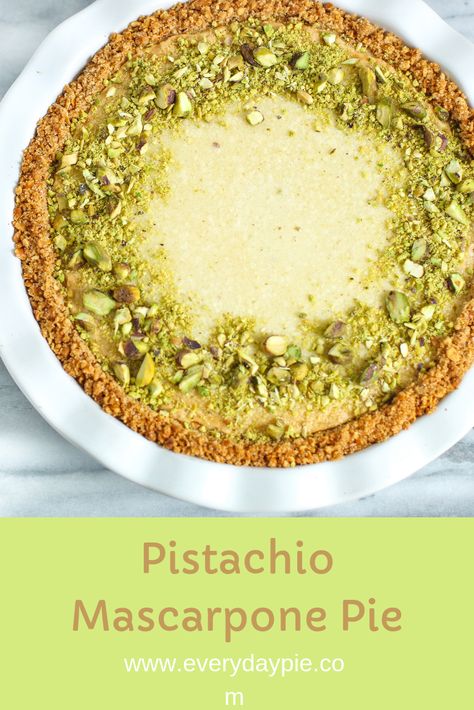 Mascarpone Pie, Pistachio Pie, Crumb Crust, Pistachio Dessert, Pistachio Recipes, Dessert Pie, Dessert Original, Baked Custard, Pistachio Cake