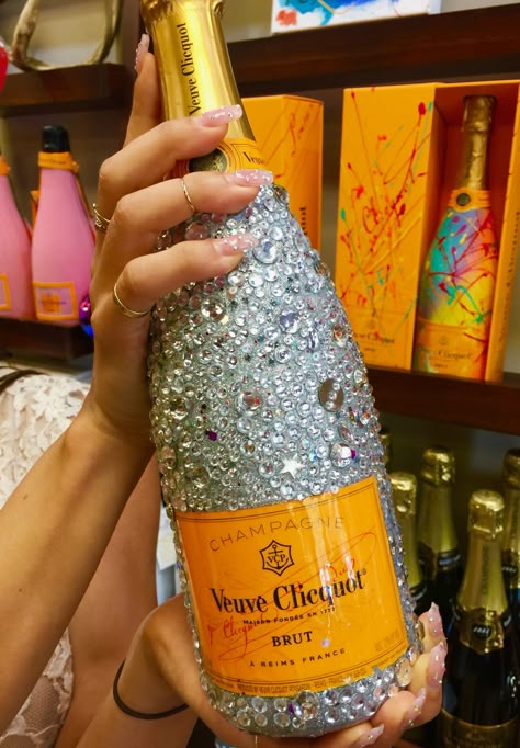 Diamond Champagne Bottle, Veuve Clicquot Decorated Bottle, Sparkle Champagne Bottle, Bedazzled Veuve Bottle, 30th Birthday Champagne Bottle, Personalized Alcohol Bottles, Alcohol Bottle Decor, Decorated Veuve Bottle, Veuve Birthday Party