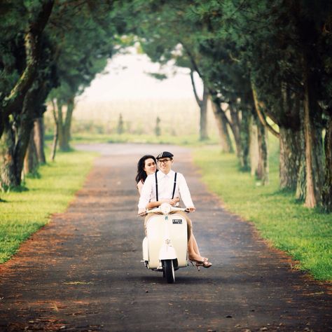 My vintage prewedding with lovely girl and vespa Pre Wedding Photoshoot Vespa, Vespa Prewedding Photo Ideas, Prewedding Vespa, Vintage Prewedding Photography, Couple On Vespa, Prewed Vintage, Prewedding Vintage, Vespa Wedding, Prewedding Hijab