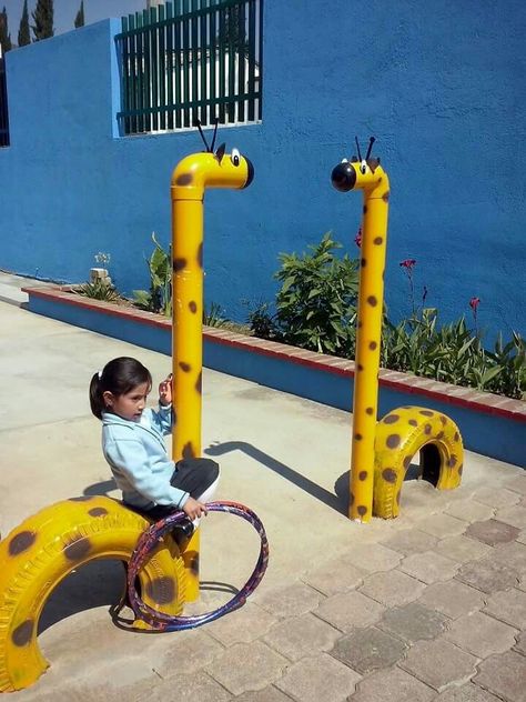 Tire Playground, Diy Kids Playground, Outdoor Kids Play Area, Kids Backyard Playground, Tire Art, Play Area Backyard, Backyard Kids Play Area, Diy Playground, Kids Outdoor Play