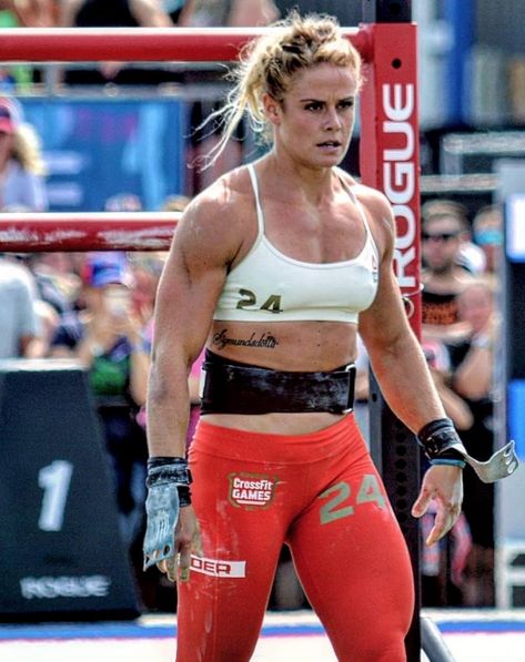 Sara Sigmundsdottir, Weight Lifters, Ladies Fitness, Buff Women, Jane Foster, Insanity Workout, Crossfit Women, Female Muscle, Crossfit Girls