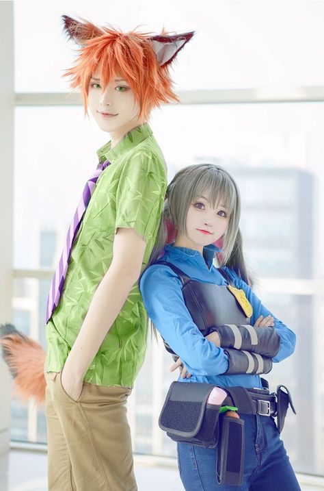 Judy Hopps & Nick Wilde (Zootopia) Zootopia Cosplay, Cosplay Disney, Best Cosplay Ever, Couple Cosplay, Nick And Judy, Nick Wilde, Disney Zootopia, Jessica Nigri, Judy Hopps