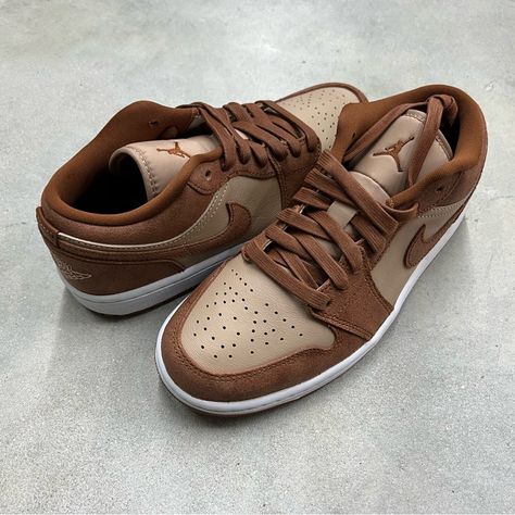 Nike Wmn’s Air Jordan 1 Low Se Legend Md Brown Fj3453 200 - New Nike Jordan Brown, Brown Air Jordan 1, Brown Jordans, Jordans Brown, Olive Sneakers, Air Jordan Mid, Nike Air Jordan 8, Jordan Mid, Jordan 4s