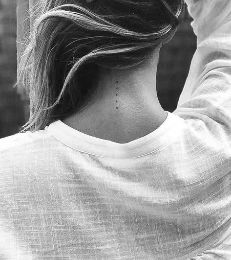 Dots Tattoo Meaning, Kundalini Tattoo, Invisible Tattoo, Dots Tattoo, Tattoo On The Back, Cream Tattoo, Tattoo Tiny, Self Love Tattoo, Dot Tattoos