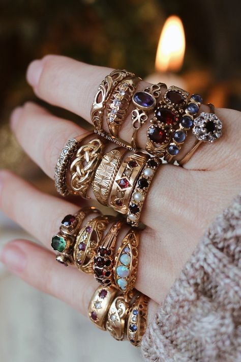 stacked semi precious 9ct gold vintage rings Wizard Jewelry, Branch Rings, Grunge Earrings, Jewellery Aesthetic, Antique Rings Vintage, Faberge Jewelry, Aesthetic Rings, Antique Wedding Rings, Mode Boho