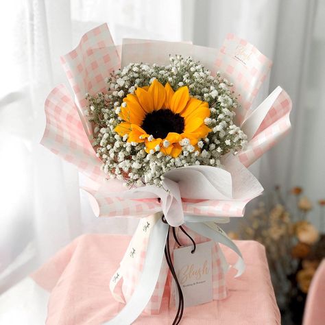 Small Sunflower Bouquet, Small Sunflower, Sunflower Bouquet, Online Florist, Sunflower Bouquets, Ipoh, Small Bouquet, The Sunflower, Diy Small