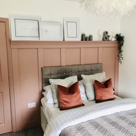 Door In Panelled Wall, Panneling Rooms Bedroom Pink, Tall Panelling Bedroom, Blush Pink Panelling, Dusky Pink Panelling Bedroom, Bedroom Panelling Pink, Pink Panelled Bedroom, Dusky Pink Panelling, Sage And Coral Bedroom