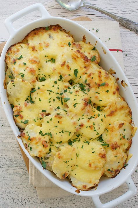 Creamy Potato Bake, Vegetable Bake Recipes, Potato Bake, Baked Potato Recipes, Potato Recipes Side Dishes, Baked Vegetables, Creamy Potato, Potato Side Dishes, Potato Dishes