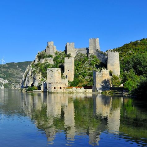 Sultan Murad, Noble Knight, 14th Century, Tower Bridge, Serbia, Knights, Interior And Exterior, The Black, Castle