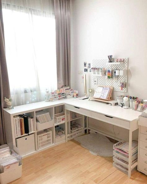 2 Desk Room Ideas, Bedroom And Art Studio Combo, Office And Art Studio Combo, Craft Room Bedroom Combo, Big Desk Ideas, Room Ideas For Big Rooms, Ikea Corner Desk, Design Ložnic, Bilik Idaman