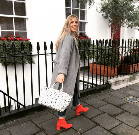 Trending: Red Ankle Boots Red Boots Outfit, 60 Outfits, Red Ankle Boots, Boots Outfit Ankle, Red Booties, Classy Winter Outfits, Boating Outfit, Winter Outfit Inspiration, Winter Stil