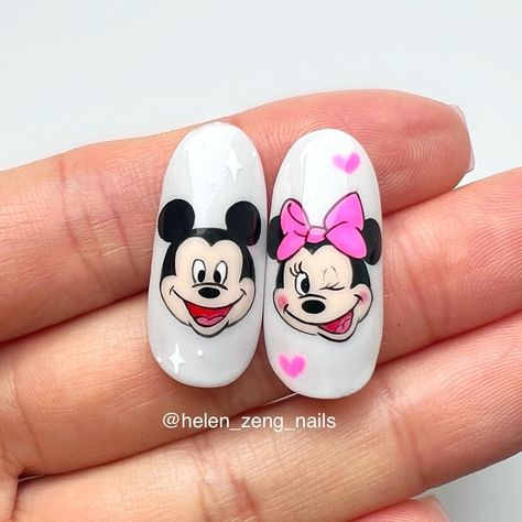 2 Nail Art Tutorials created by Helen Zeng. Each video is 4-5 minutes long with a new design. Easy to follow step by step.   Great for your daily nail art inspiration and practice. Cartoon Nail Designs, Cartoon Nails, Nail Art Tutorials, Nails Fun, Nail Art Disney, Nails Salon, Daily Nail, Art Videos Tutorials, Mickey Party