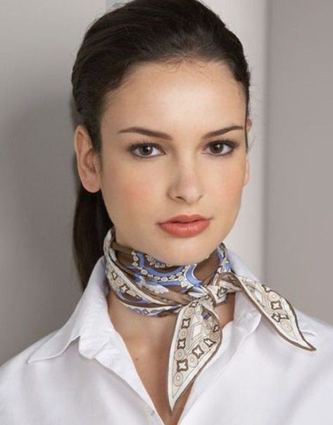 [Promotion] 57 Most Saved Silk Scarf Outfit Classy Work Wear Guides You'll Want To Use Immediately #silkscarfoutfitclassyworkwear Silk Scarf Outfit Classy, Outfit With Scarf, Neck Scarf Outfit, Silk Scarf Outfit, Scarf Outfits, Scarf Trends, Silk Scarf Style, Silk Neck Scarf, Outfit Classy