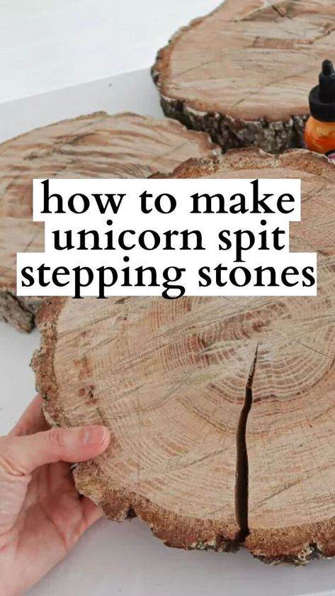 Painted Concrete Stepping Stones, Wood Slice Garden Ideas, Unicorn Spit Wood, Wood Stepping Stones Walkways, Diy Kids Stepping Stones, Painting Concrete Stepping Stones, Garden Crafts Diy Yard Art Wood, Easy Stepping Stones Diy, Rock Yard Art