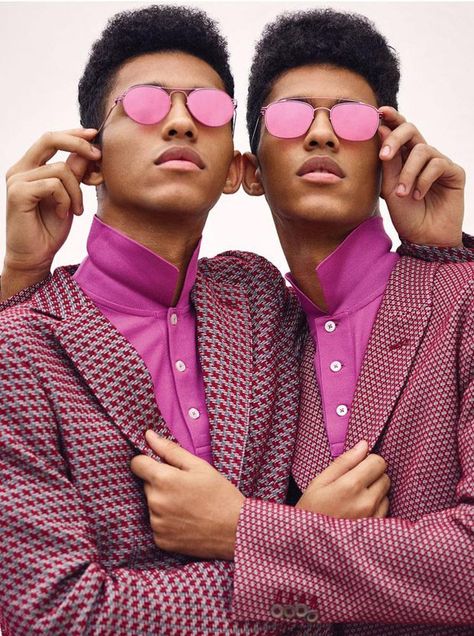 Hector Diaz, Twins Posing, Twin Models, Twins Fashion, Twin Photography, Wsj Magazine, Mens Fashion Edgy, Classic Jacket, Pose Reference Photo