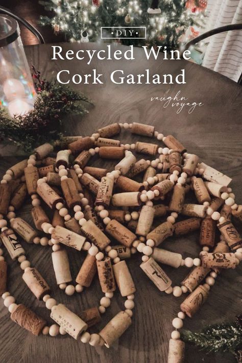 Cork Garland, Cork Crafts Christmas, Wine Cork Projects, Cork Crafts Diy, Wine Cork Diy Crafts, Wine Cork Diy, Wine Cork Art, Cork Ornaments, Cork Projects