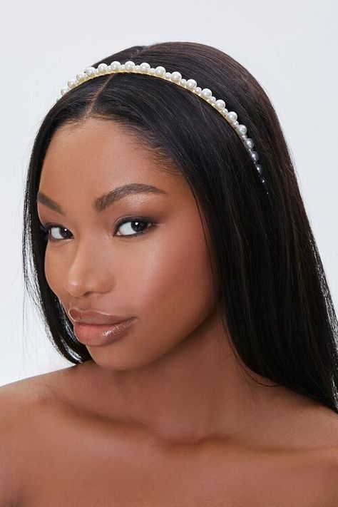 Headband Black Women, Headband Hairstyles Black Women, Pearl Headband Hairstyles, Forever 21 Store, Everyday Eye Makeup, Hairstyles Black Women, Headband Black, Head Pieces, Pearl Headband