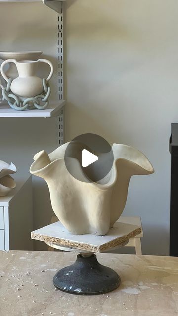 X I R I X on Instagram Ceramic Organic Forms, Ceramic Vessels Ideas, Pottery Projects, Organic Ceramics, Pottery Form, Pottery Videos, Organic Forms, Hand Built Pottery, Pottery Crafts