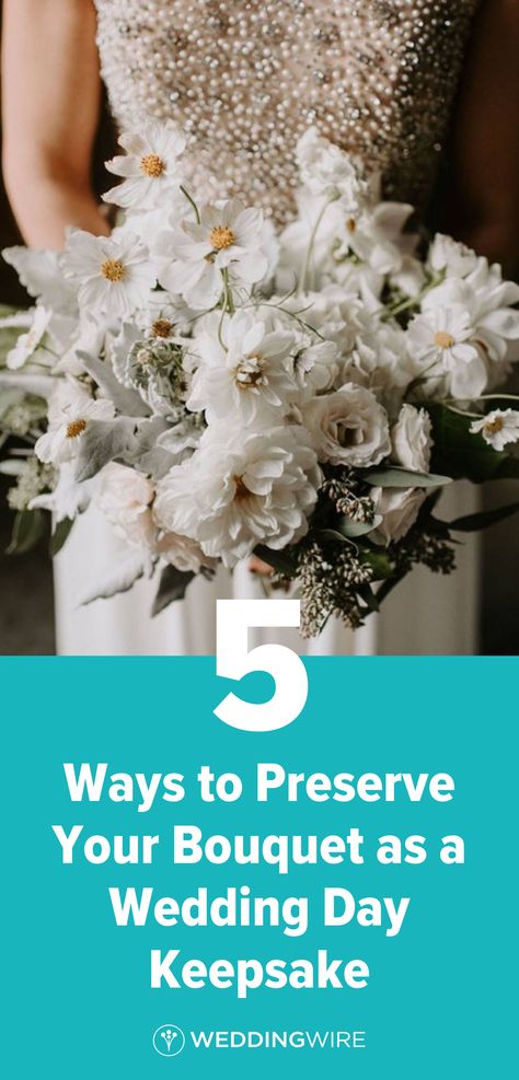 How To Display Wedding Bouquet, Wedding Bouquet Storage Ideas, Bridal Bouquet Keepsake, Wedding Bouquets Preservation Ideas, Bridal Bouquet Preservation Ideas, Bouquet Preservation Ideas, Wedding Bouquet Resin, Resin Wedding Bouquet, Pressed Wedding Bouquet