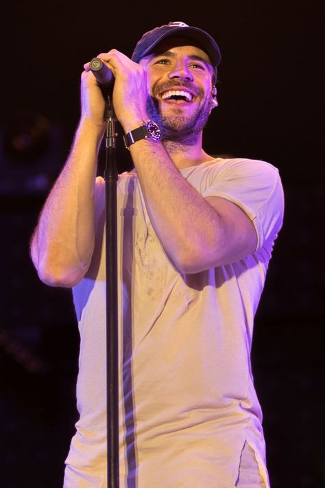 Sam Hunt Concert, Sam Hunt, Hunt Club, Country Music Artists, Music Business, Man Crush, Celebrities Male, Country Music, Music Festival