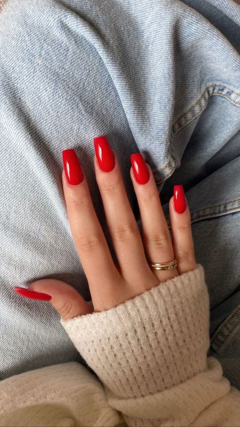 ❤️nails 2024 Red Nails Pale Skin, Candy Red Nails, All Red Nails, Red Coffin Nail Ideas, Red Color Nails, Classy Red Nails, Hot Red Nails, Beautiful Red Nails, Red Wedding Nails