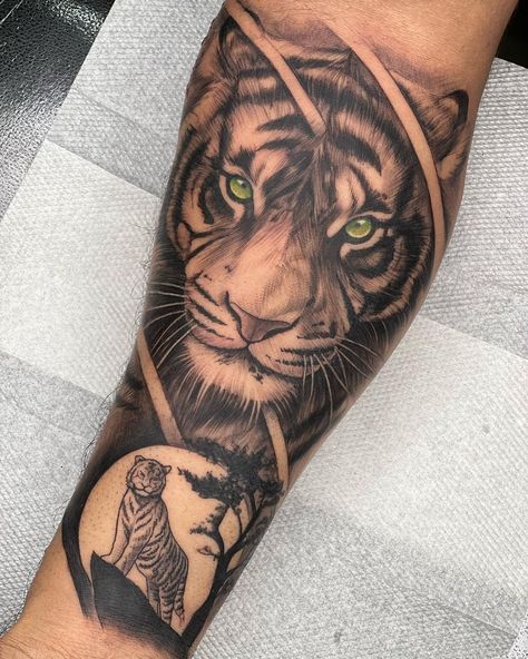 Tiger Tatoos, Lettering Chicano, Tiger Hand Tattoo, Armour Tattoo, Tiger Face Tattoo, Alas Tattoo, Colour Tattoo For Women, Tiger Tattoo Sleeve, Tiger Tattoos