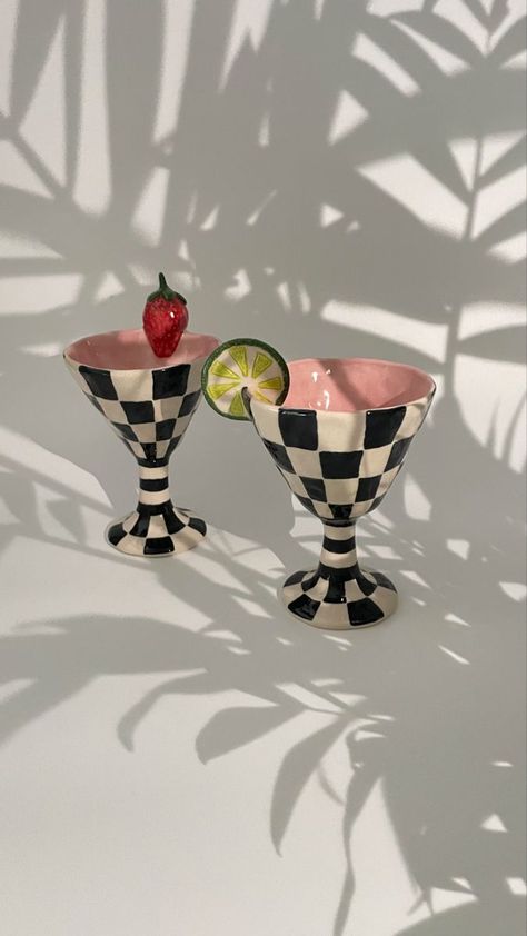 Fruity ceramic cocktail cups #zicxa-photos #zicxa #images #background #wallpaper #freepik #shutterstock #VN Check more at Usable Clay Projects, Cool Ceramics Ideas, Cute Ceramics Ideas Aesthetic, Ceramic Handbuilding Ideas, Easy Ceramics Projects, Funky Ceramics, Whimsical Ceramics, Funky Pottery, Hand Built Ceramics