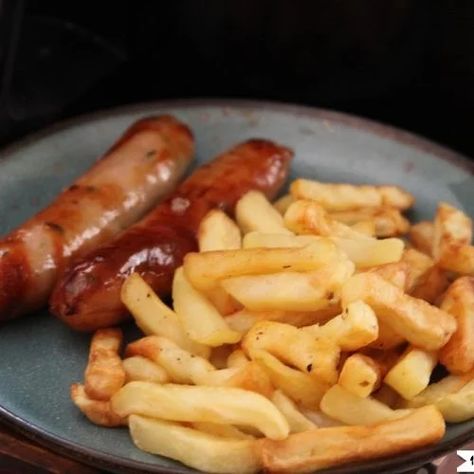 Air Fryer Sausage and Chips. Showing you how to cook your favourite sausage and chips in the air fryer from frozen. Perfect British lunch or dinner in your air fryer or actifry.#actifry #airfryer #sausages #airfryersausages #airfryerrecipes Air Fryer Recipes Sausage, Sausage Air Fryer, Air Fryer From Frozen, British Lunch, Chips In The Air Fryer, Sausage And Chips, Sausage On A Stick, Air Fryer Sausage, Pork Sausages