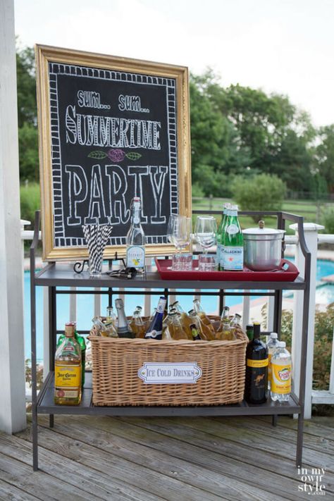 How to entertain outside on porches, decks and patios in style. Diy Party Cooler, Party Cooler, Beverage Station, Hosting Ideas, Indoor Ideas, Deck Party, Ice Cold Drink, Labels Printables Free, Drink Station