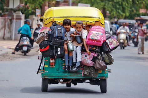 How kids around the world get to school. I hate that I don't have a group of students to share this with! Schools Around The World, Indian People, Rural India, Kids Around The World, History Of India, Vintage India, Unbelievable Facts, School Time, Life Facts