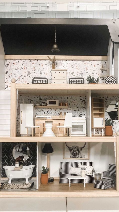 Dollhouse Remodel, Kidkraft Chelsea Dollhouse Makeover, Doll House Makeover, Doll House Diy, Kid Craft Dollhouse Makeover, Kidkraft Dollhouse, Doll Suitcase, Doll Diy Crafts, Diy Dollhouse Furniture