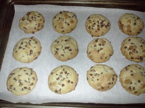 Chocolate+Chip+Cookies Latin American Recipes, Cream Of Tarter, Chocolate Chip Cookies Recipe, Soft Chocolate Chip Cookies, Interesting Recipes, Drop Cookies, Whoopie Pies, Semi Sweet Chocolate Chips, Cream Of Tartar