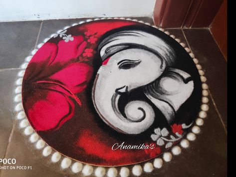 Rangoli Ideas Sanskar Bharti, Morden Paintings, Ganpati Bappa Rangoli Simple, Ganapati Rangoli Designs Latest, Ganpati Easy Rangoli, Trendy Rangoli Designs, Ganesha Rangoli Design Beautiful, Ganpati Special Rangoli, Ganpati Bappa Rangoli Designs