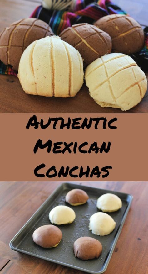 Mexican conchas is a delicious sweet bread that you can find anywhere in Mexico and which goes great with a delicious atole or hot chocolate. Keep reading to find out how to make this delicious bread. Authentic Concha Recipe, Concha Recipe, Conchas Recipe, Mexican Conchas, Mexican Bakery, Mexican Cookies, Mexican Sweets, Mexican Pastries, Mexican Sweet Breads