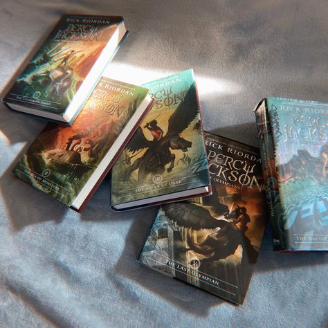 Percy Jackson Series Aesthetic, Reading Percy Jackson Aesthetic, Percy Jackson All Books, Percy Jackson And The Olympians Aesthetic, Percy Jackson And The Olympians Books, Percy Jackson Book Aesthetic, Pjo Books Aesthetic, Percy Jackson Widget, Percy Jackson Books Covers