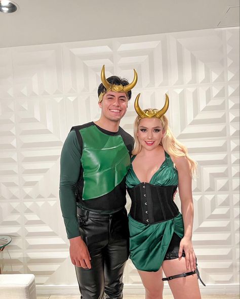 Loki couole costume. Loki varients Loki Disneybound, Thor And Loki, Loki Costume, Cute Disney Outfits, Couple Costume, Couple Costumes, Marvel Stuff, Halloween 2024, Halloween Disfraces