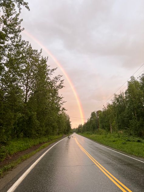 Rain Summer Aesthetic, Rain And Rainbow Aesthetic, Rainbow In Rain, Aesthetic Rainbow Pictures, Rainbow Clouds Aesthetic, Sunny Rain Aesthetic, Nature Widgets, Summer Rain Aesthetic, Tuesday Aesthetic