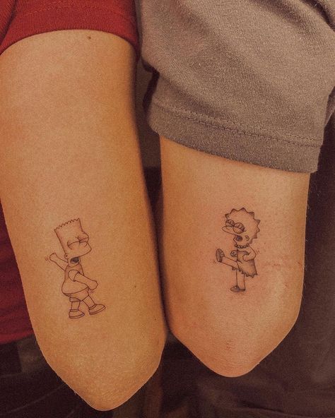 Bart And Lisa Tattoo Brother And Sister, Bart And Lisa Tattoo, Lisa And Bart, Brother Sister Tattoos, Tattoo Amigas, Matching Tattoos For Siblings, Brother And Sister Tattoo Ideas, Sister Tattoo Ideas, Simpsons Tattoo