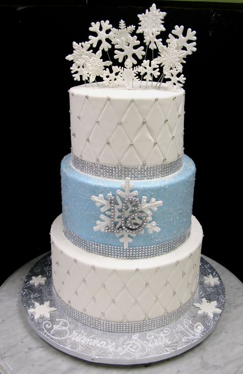 Winter Wonderland Winter Wonderland Sweet 16 Cake, Winter Sweet 16 Ideas, Winter Wonderland Sweet 16 Decorations, Winter Wonderland Cakes, Wonderland Cake Ideas, Winter Wonderland Cake Ideas, Winter Wonderland Sweet 16, Winter Wonderland Wedding Cakes, Sweet 16 Winter Wonderland