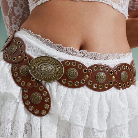 Super Cute And Stylish Ships In 5-10 Business Days 2000 Belts, Thick Brown Belt, Boho Cowgirl Outfit, Hippy Accessories, Buttercup Costume, Cute Belts, Western Belts For Women, Cowgirl Belt Buckles, Stylish Belts