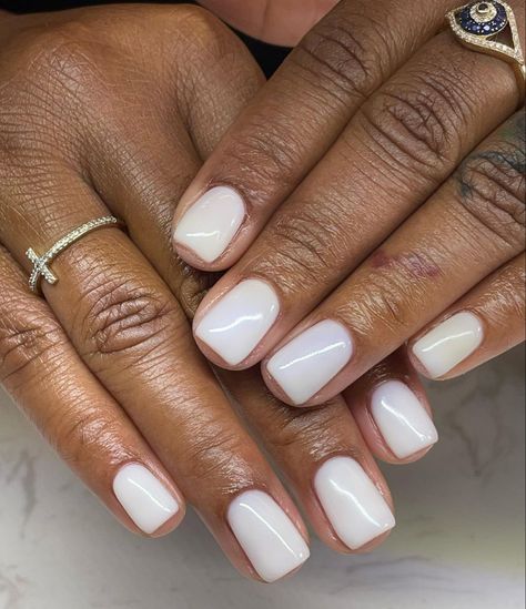 Clean Girl Nails, Trendy Nails Ideas, Natural Nails Manicure, Milky Nails, Girl Nails, Subtle Nails, Simple Gel Nails, Work Nails, Casual Nails