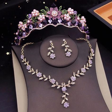 Buy Purple Bridal Tiara Set Pearl Rhinestone Crystal Puple Crown Online in India - Etsy Birthday Tiaras, Wedding Dubai, Purple Wedding Jewelry, Purple Quince, Ethereal Jewelry, Bridal Crown Tiara, Purple Crown, Cat Slippers, Flower Tiara