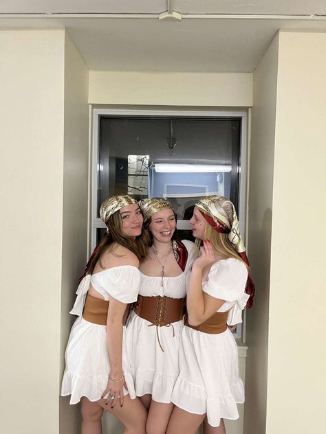 aesthetic halloween trio costume Halloween Costumes Women Trio, Hot Trio Halloween Costumes, Cute Trio Halloween Costumes, Pirate Corset, Halloween Trio, Ginger Blonde, Halloween Costum, Trio Costumes, Halloween Duos