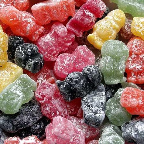 Jelly Babies British Sweets, Teenage Memories, Jelly Sweets, Vintage Sweets, Birthday Sweets, Baby Fruit, Party Sweets, Jelly Babies, Retro Sweets