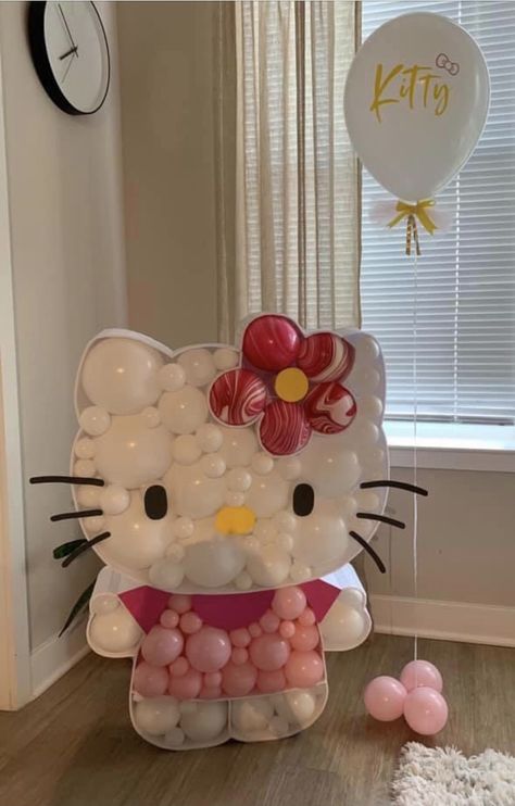 Hello Kitty Slumber Party Ideas, Hello Kitty First Birthday Cake, Cute Pink Party Ideas, Baddie Birthday Theme, Pink Hello Kitty Birthday Party, Hello Kitty Birthday Balloons, Hello Kitty Birthday Party Activities, Hello Kitty Birthday Diy, Hello Kitty Birthday Aesthetic