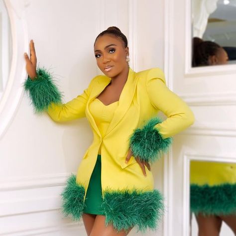 Mimi Linda Yina on Instagram: "It’s The Color Combo For Me @medlinboss Color Combo GEM 💎 Premium ONLY …. Birthday Gurl @gracyud_k Styled @medlinboss Couture suit @medlincouturecollection Location @medlin_empire" Blazer Ideas Women, Elegant Blazer Outfits, Couture Suit, Blazer Ideas, Suit Gown, Official Wear, Fashion Designer Quotes, Fancy Lady, Fashion Show Dresses