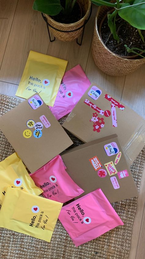 This Package Is Happy To See You, Packaging Ideas Business, Small Business Packaging Ideas, Diy Gift Set, Small Business Inspiration, Handmade Packaging, Small Business Packaging, Creative Packaging Design, Creative Packaging